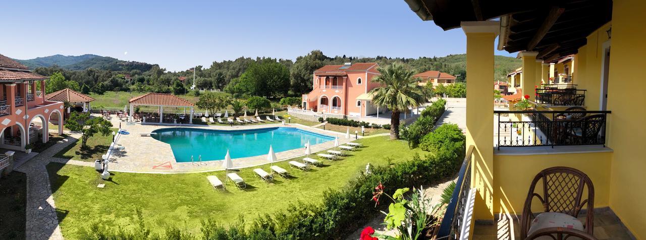 Regina Hotel 3*